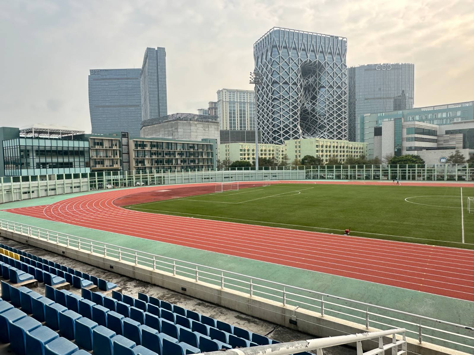 澳門科技大學泰坦跑道